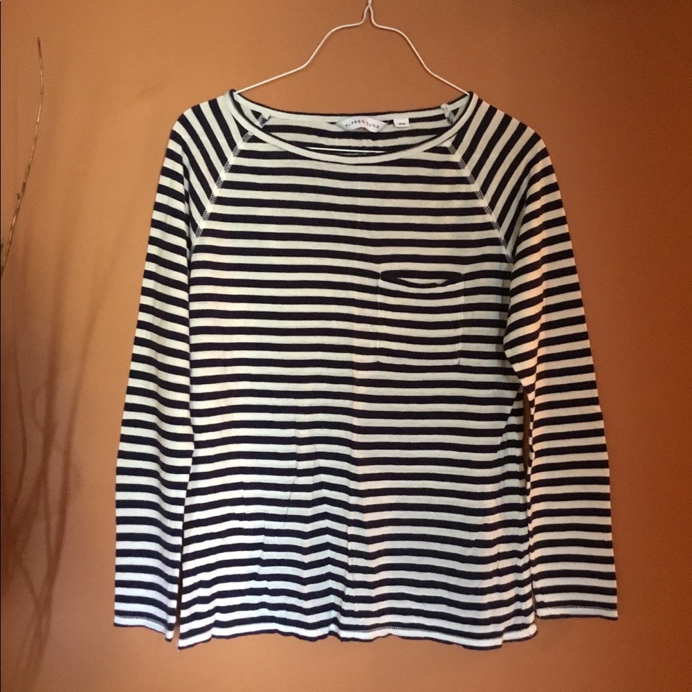 Alfred Sung Ladies long sleeve shirt. Size M